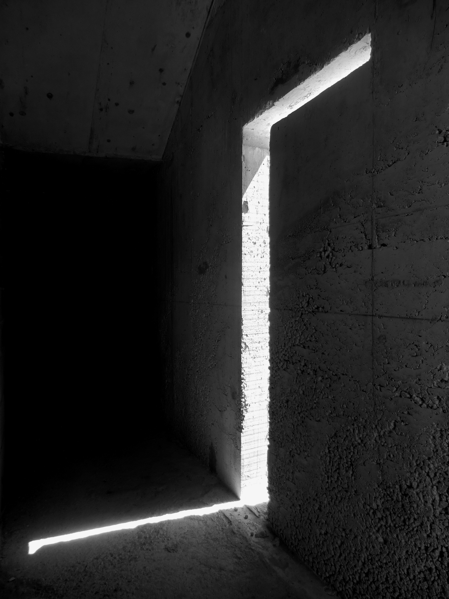 About buildings and fools. Polideportivo Príncipes de España, Pol. Son Castelló, Palma (2014) arquitecto Francisco Jorquera